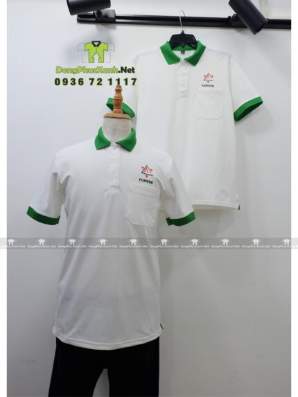 Áo thun đồng phục màu trắng phối xanh lá trẻ trung đẹp mắt