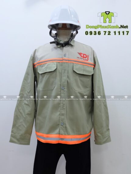 Đồng phục công nhân xây dựng màu ghi có dải phản quang an toàn