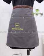 Cận cảnh tại dề ngắn phục vụ quán cafe in logo NDT