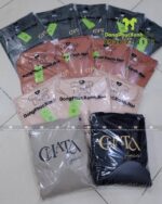 Bộ đồng phục được đóng gói cẩn thận trước khi giao đến tay quán cafe Chata