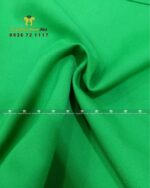 Cận cảnh vải kaki thun may tạp dề nail Kathy's Nails & Beauty