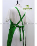 Thiết kế dây đeo chéo chắc chắn giúp nhân viên tự tin khi làm việc