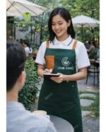 Tạp dề pha chế dành cho nhân viên phục vụ quán cafe The Chic