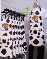tạp dê đồng phục và nón vải carmer